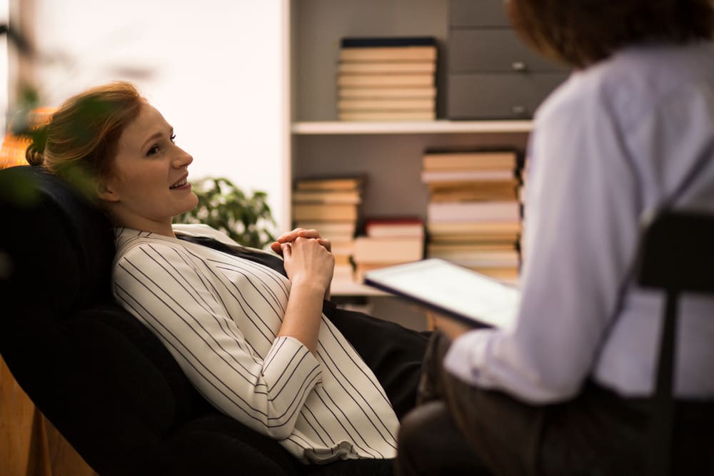 9 Signs It's Burnout, Not Depression (And Why It Matters)